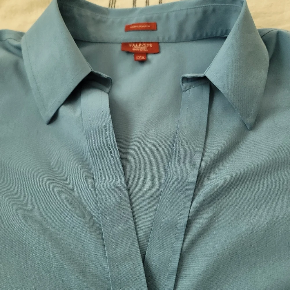 Talbots Blue Button-Up Blouse - Picture 7 of 9